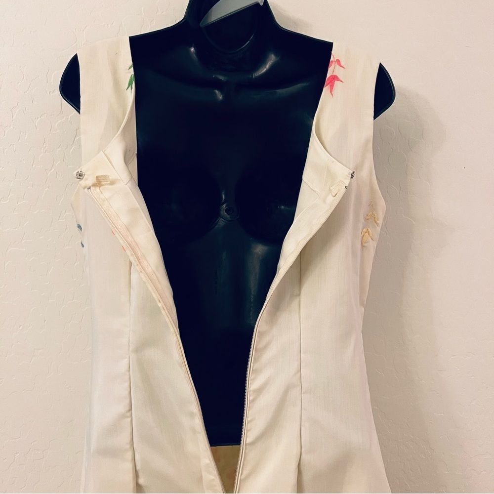 Vintage 60s Maxi Dress Ivory Embroidered floral Sleeveless Prairie Hippie Boho S - Picture 6 of 16